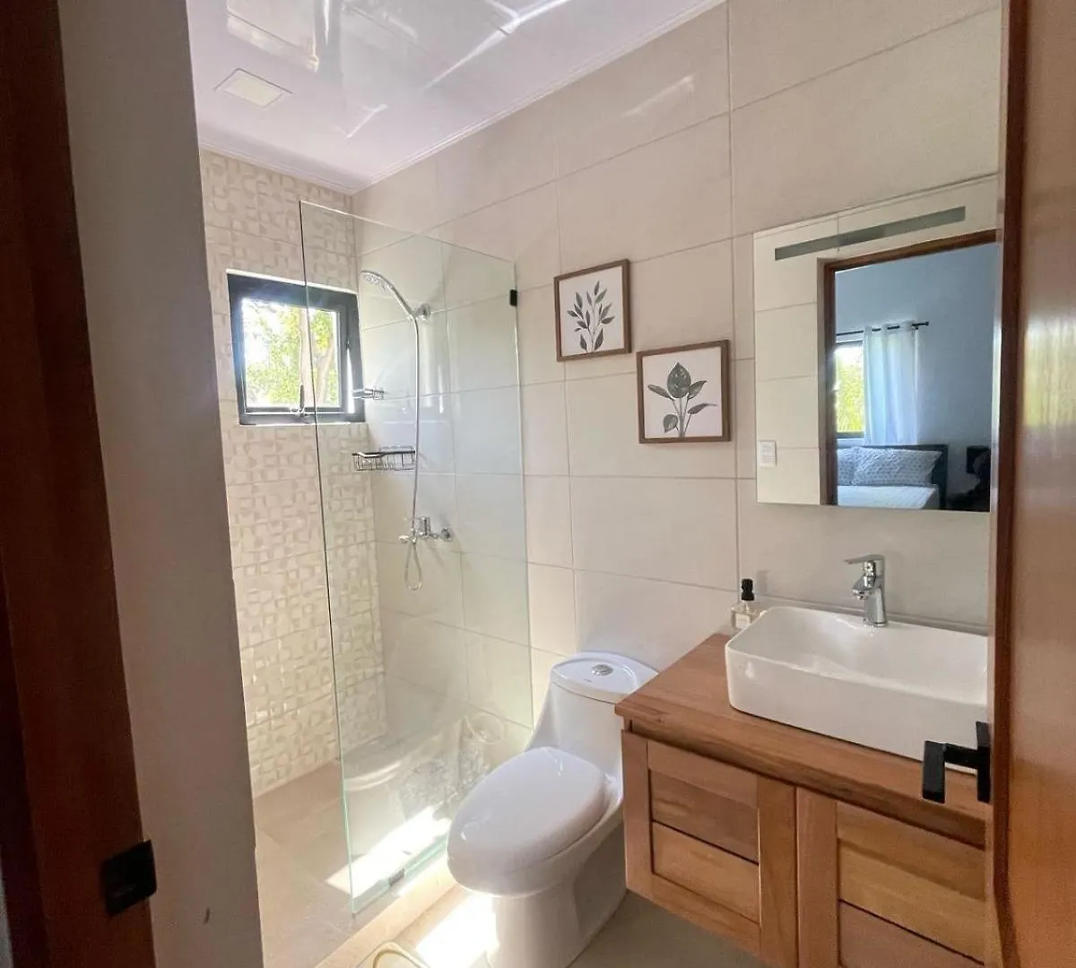 Welcome To Casa Del Mar! Modern 3Br 2Ba- Across The Beach!! Puerto Plata