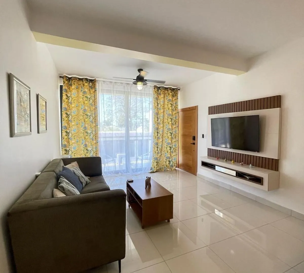 Welcome To Casa Del Mar! Modern 3Br 2Ba- Across The Beach!! Puerto Plata Apartman